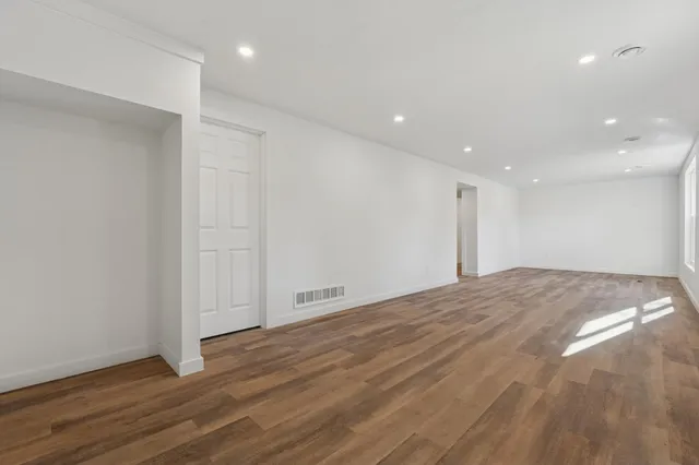 $485,000 | 1029 Sommers Street North, North Hudson, WI 54016