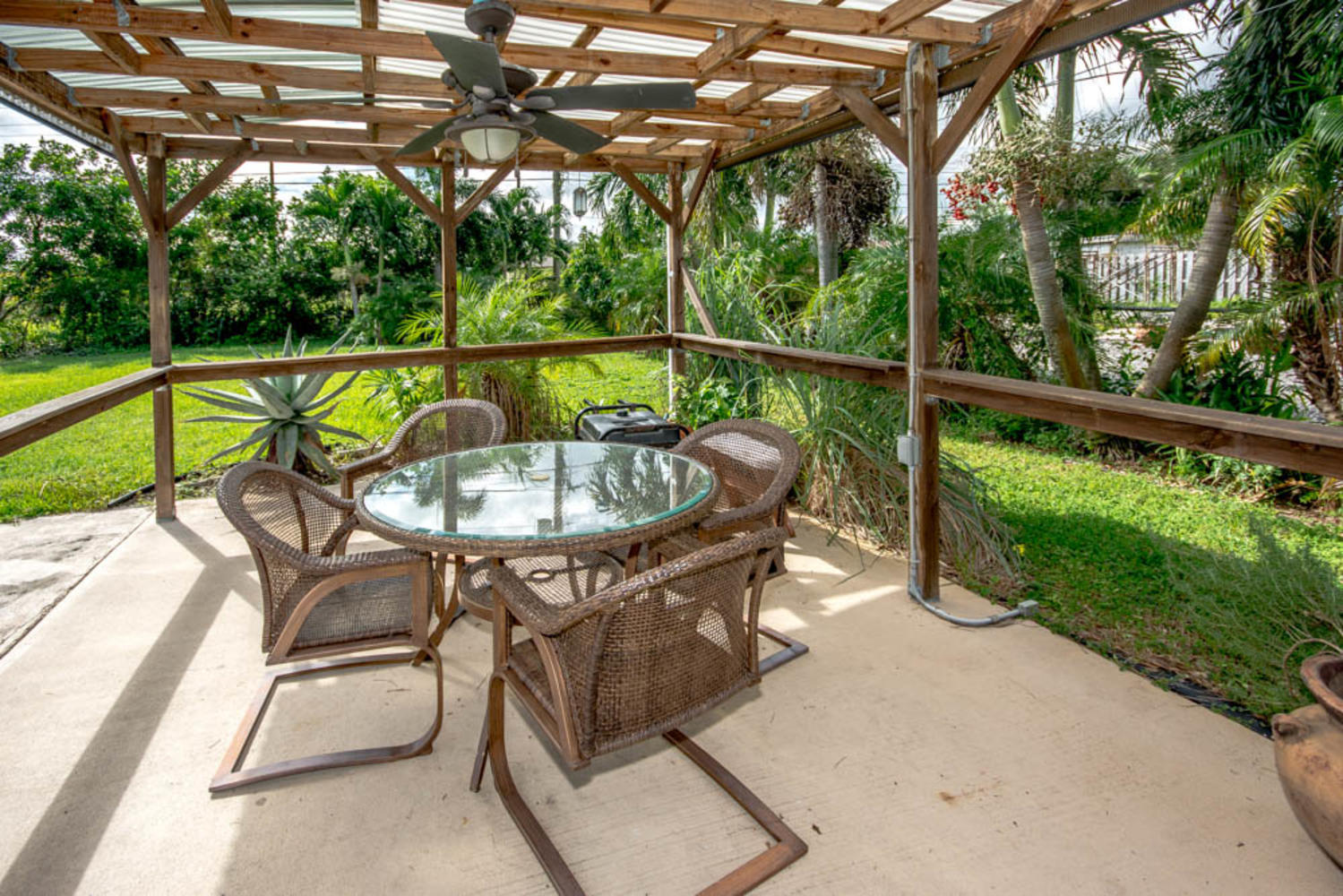 5186 Cleveland Road Delray Beach, FL 33484 - Photo 30 of 31 photo_32413433-1500x1000
