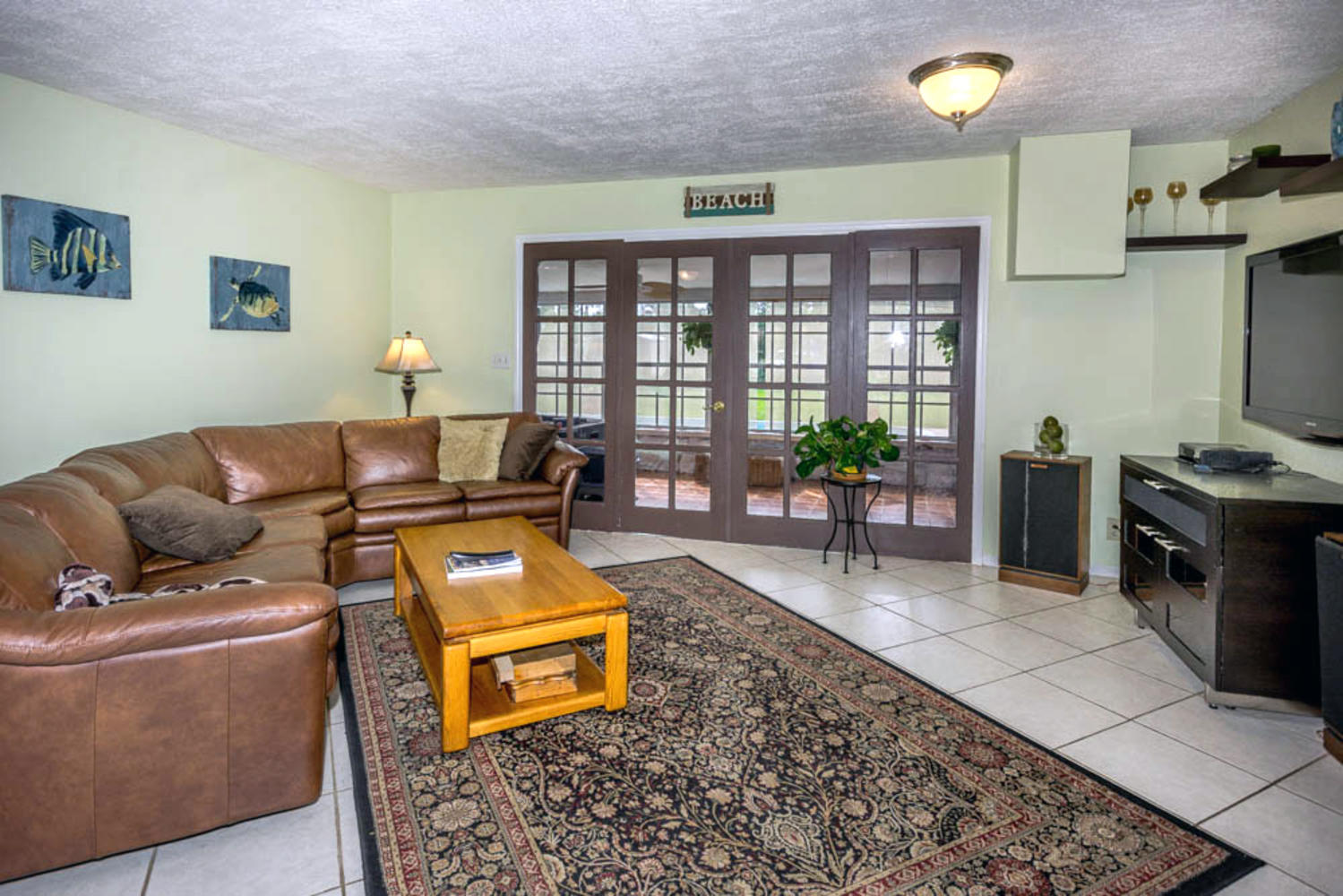 5186 Cleveland Road Delray Beach, FL 33484 - Photo 5 of 31 photo_32413408-1500x1000