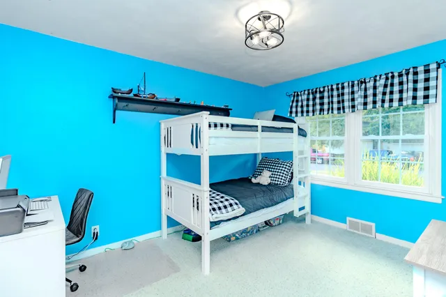 $170,000 | 619 Spring Street, Washington, IL 61571