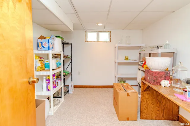 $170,000 | 619 Spring Street, Washington, IL 61571