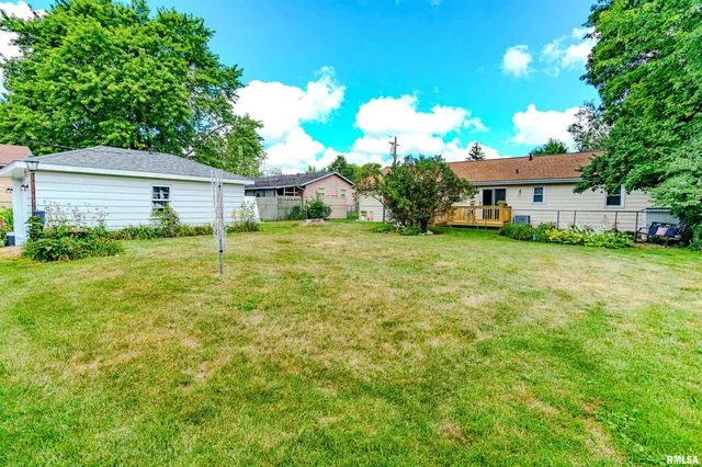 $170,000 | 619 Spring Street, Washington, IL 61571