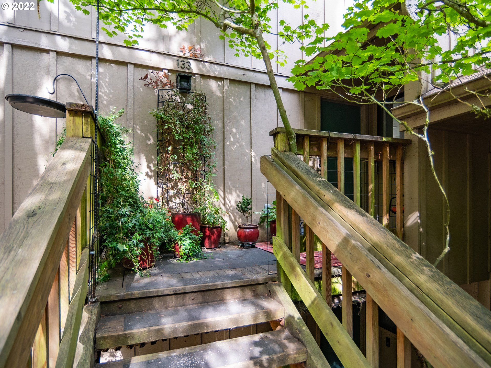 133 Treehill Loop Eugene, OR 97405 - Photo 3 of 27 Gallery Image 3