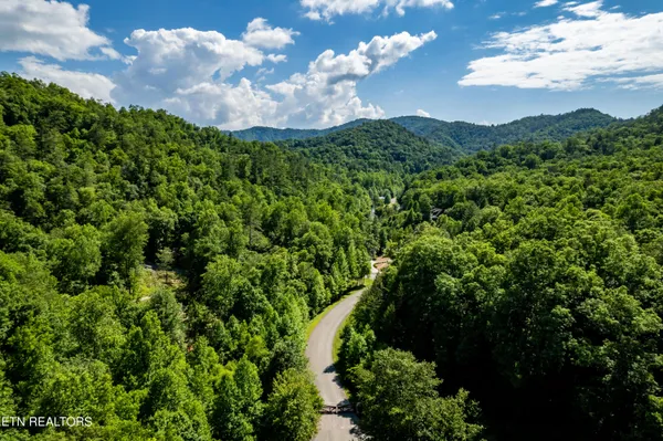 $79,900 | 716 Tanasi Trail, Townsend, TN 37882
