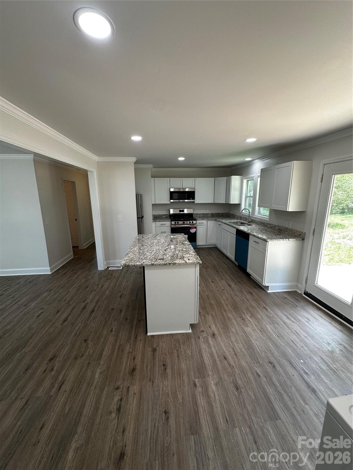 801 Calhoun Street Lancaster, SC 29720 - Photo 4 of 11 Gallery Image 4