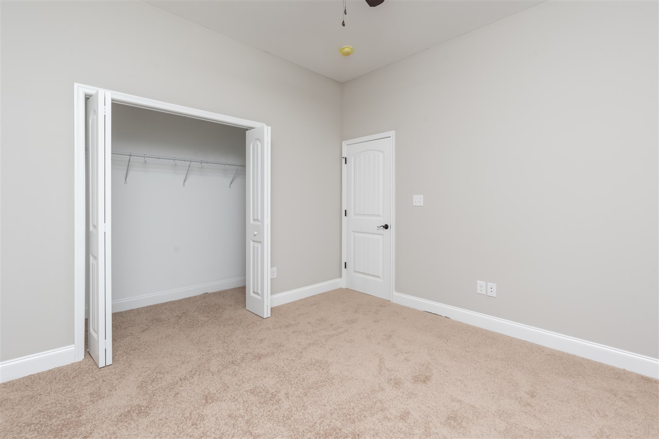 123 Overlook Road, Unit 6 Staunton, VA 24401 - Photo 17 of 27 Gallery Image 17