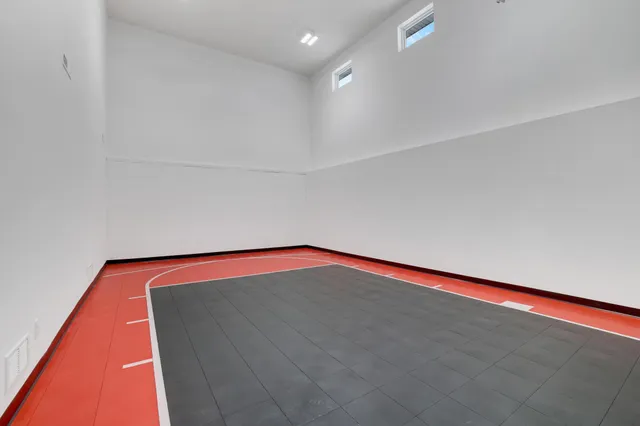 $714,900 | 470 Sea Wing Boulevard, Prescott, WI 54021