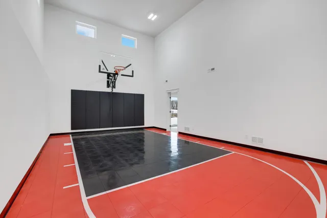 $714,900 | 470 Sea Wing Boulevard, Prescott, WI 54021