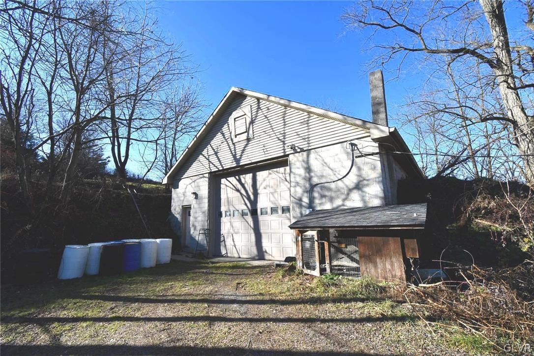 2220 Spring Street Coplay, PA 18037 - Photo 15 of 26 BANK BARN
