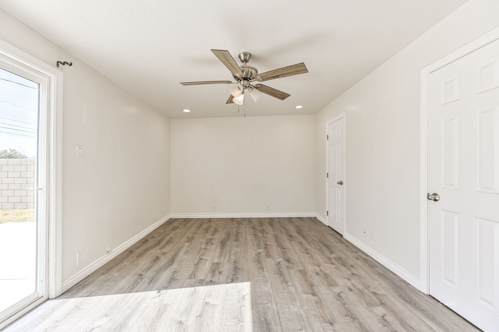 305 North Florence Street Ridgecrest, CA 93555 - Photo 22 of 30