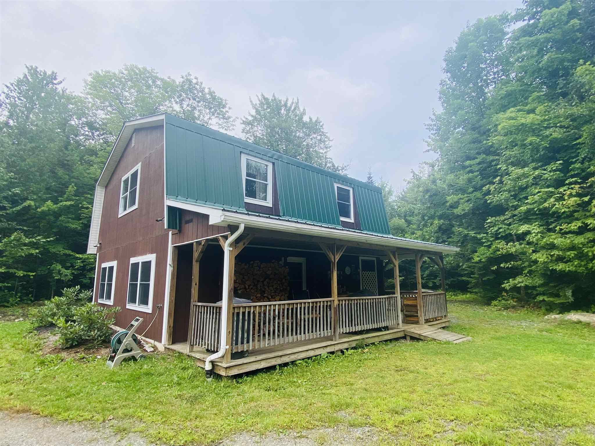 384 Gibbs Road Newport Town, VT 05857 - Photo 1 of 34 Gallery Image 1