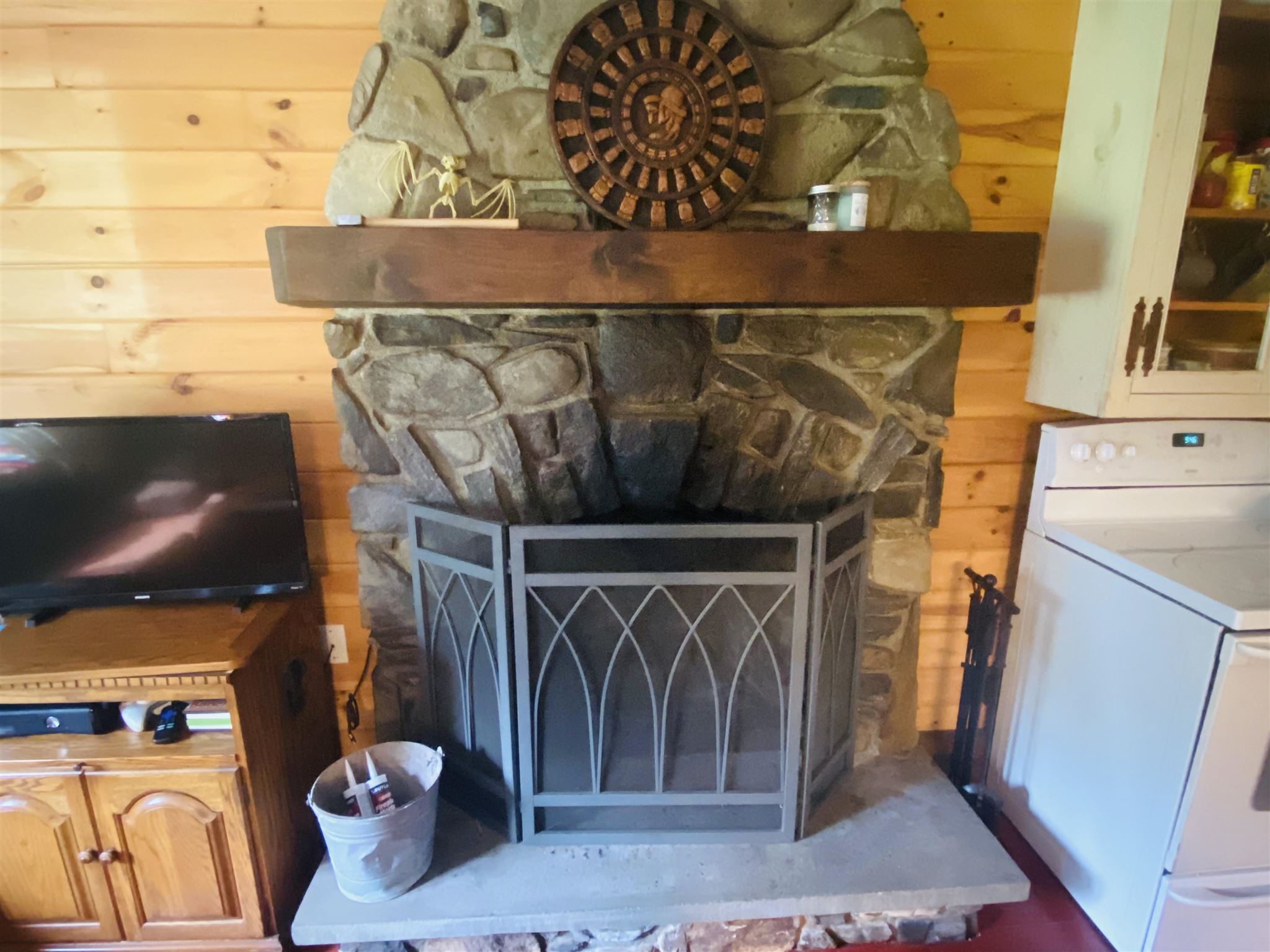384 Gibbs Road Newport Town, VT 05857 - Photo 15 of 34 Gallery Image 15