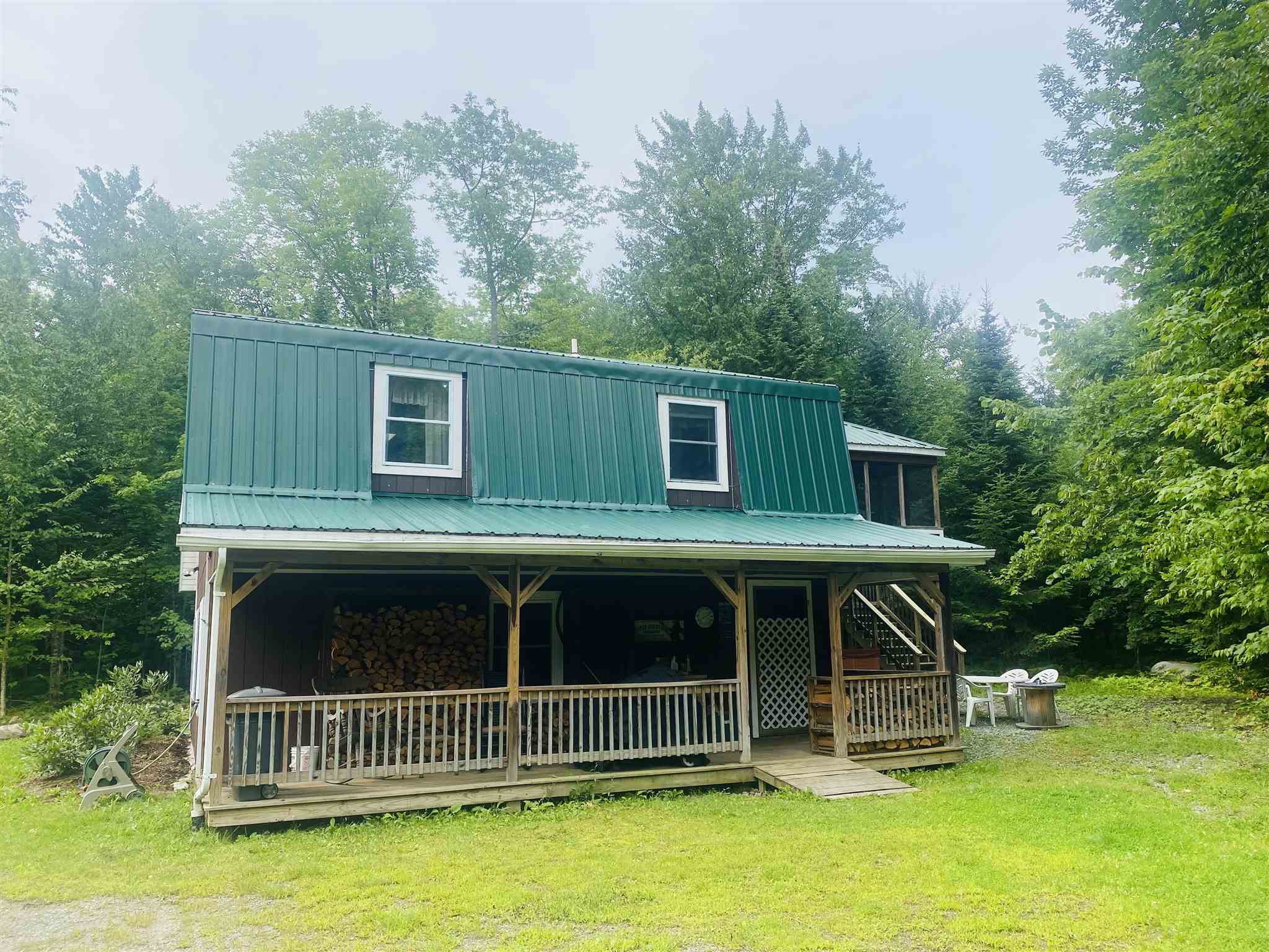 384 Gibbs Road Newport Town, VT 05857 - Photo 4 of 34 Gallery Image 4
