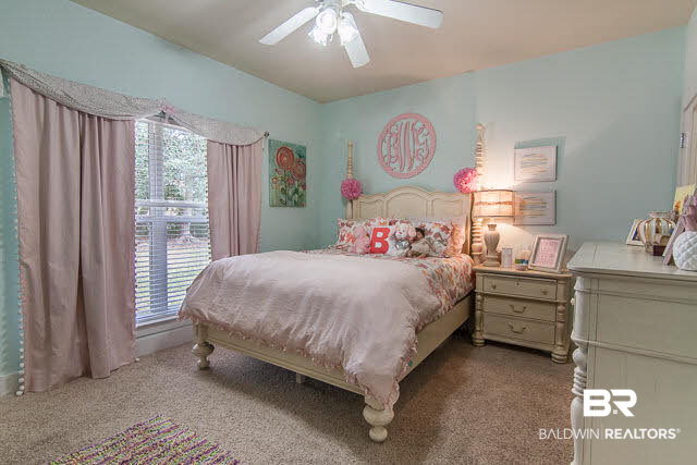 11099 Niblick Loop Fairhope, AL 36532 - Photo 27 of 33 walk in closet