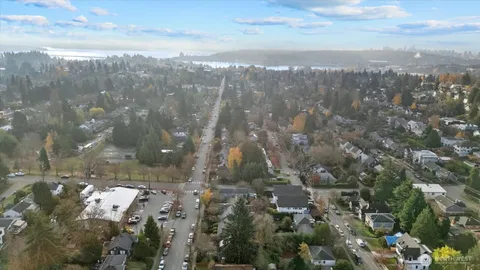 $1,609,000 | 6523 40th Avenue Northeast, Seattle, WA 98115