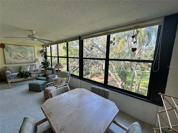$1,900 | 346 Springdale Drive, Unit 346, Bradenton, FL 34210