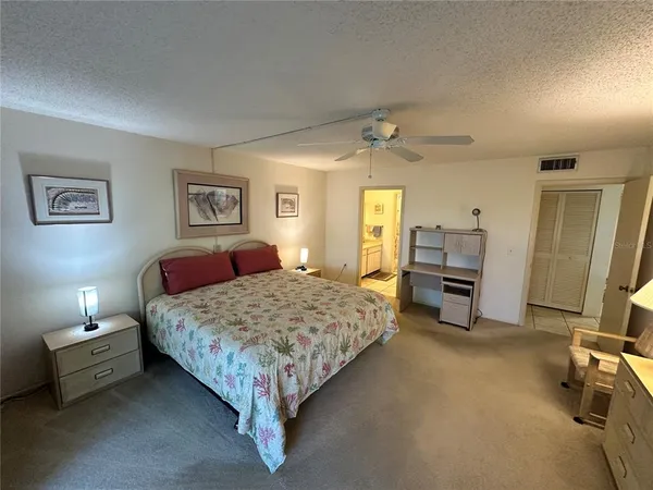 $1,900 | 346 Springdale Drive, Unit 346, Bradenton, FL 34210