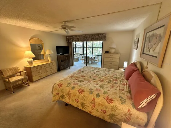 $1,900 | 346 Springdale Drive, Unit 346, Bradenton, FL 34210