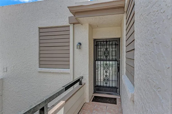$1,900 | 346 Springdale Drive, Unit 346, Bradenton, FL 34210