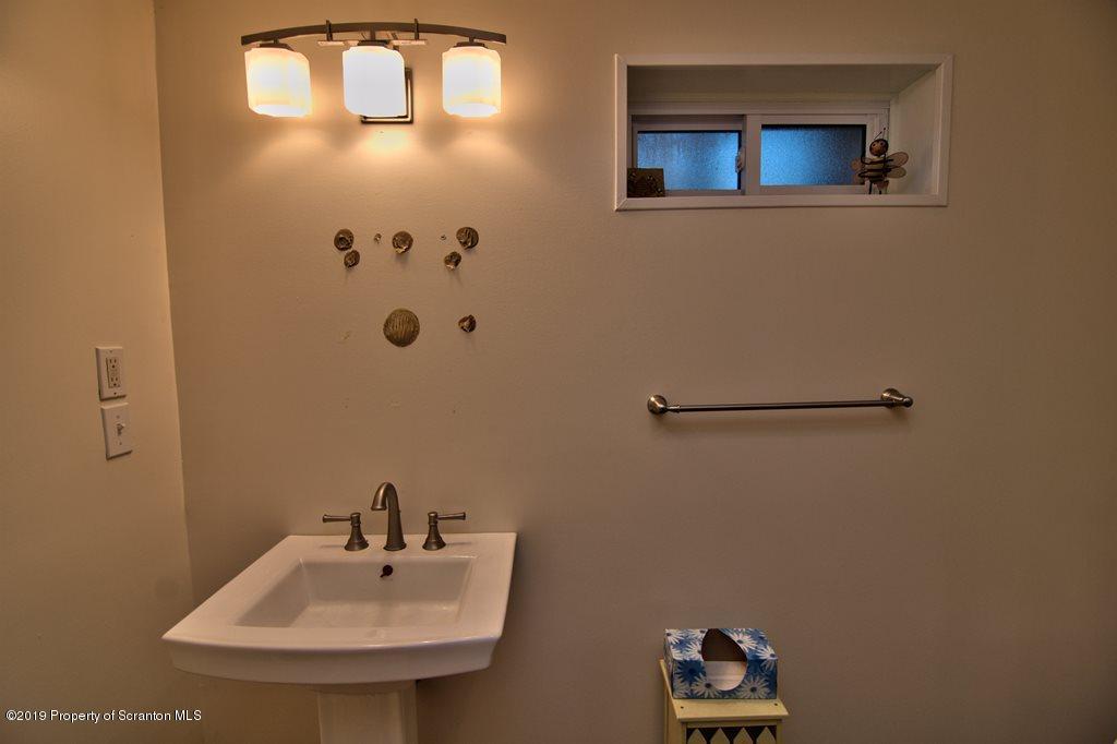 85 Old Lake Road Lake Ariel, PA 18436 - Photo 36 of 77 Gallery Image 36