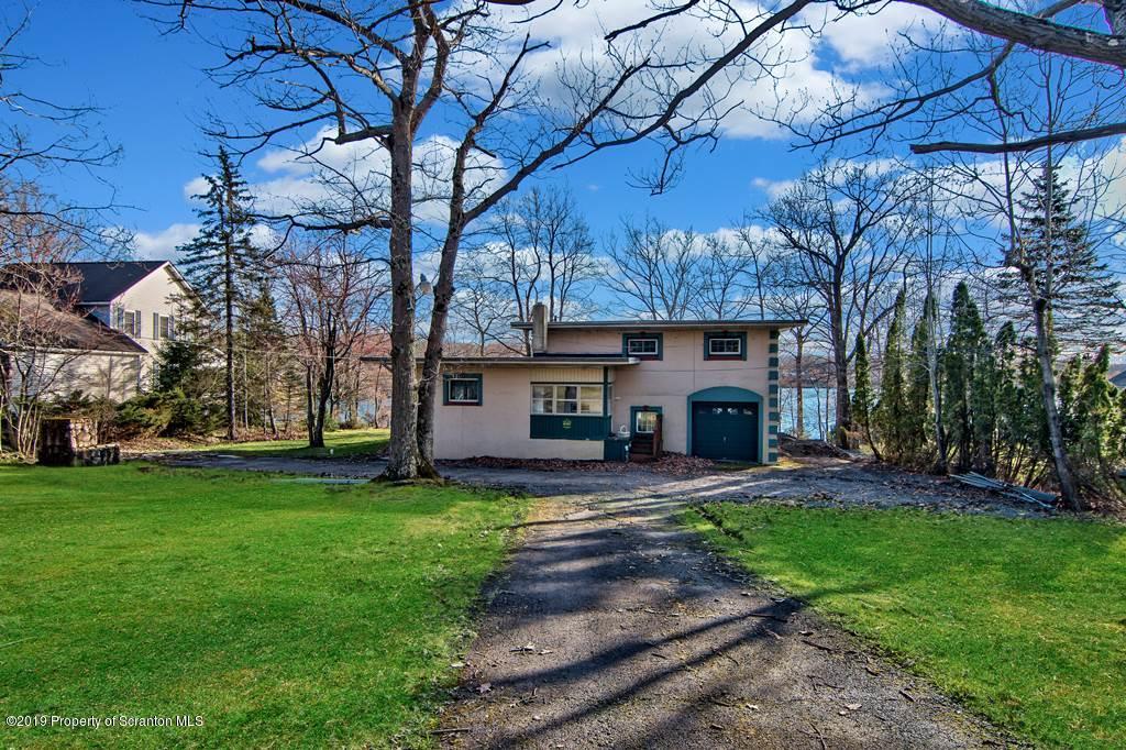 85 Old Lake Road Lake Ariel, PA 18436 - Photo 5 of 77 Gallery Image 5