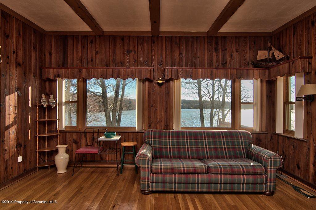 85 Old Lake Road Lake Ariel, PA 18436 - Photo 8 of 77 Gallery Image 8