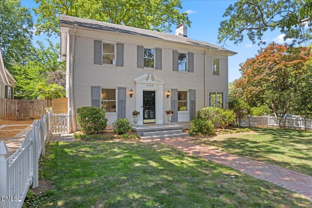 2143 Cowper Drive Raleigh, NC 27608 - Photo 2 of 53 48-2A1A6451