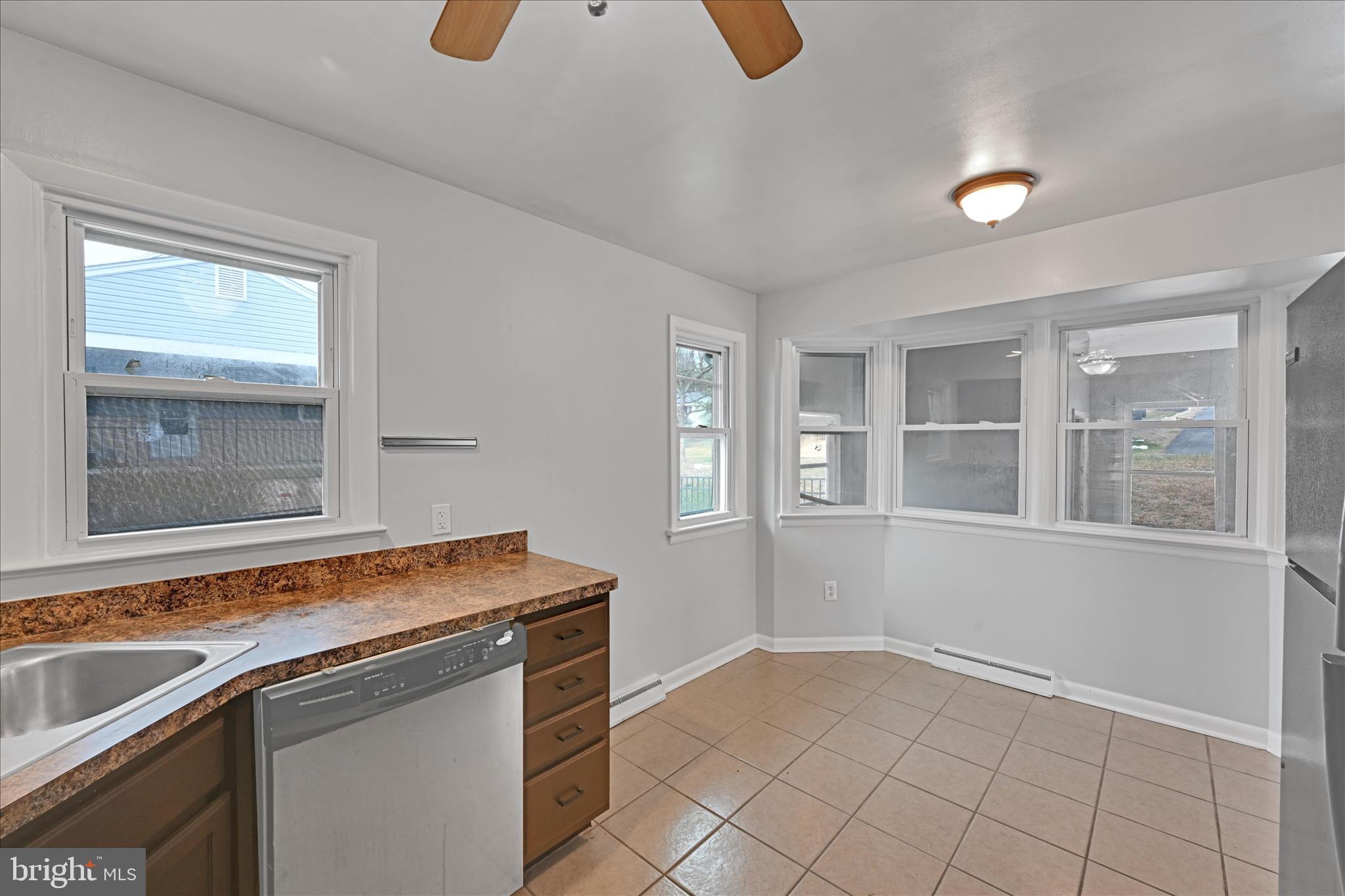 465 Pleasant View Road New Cumberland, PA 17070 - Photo 11 of 31