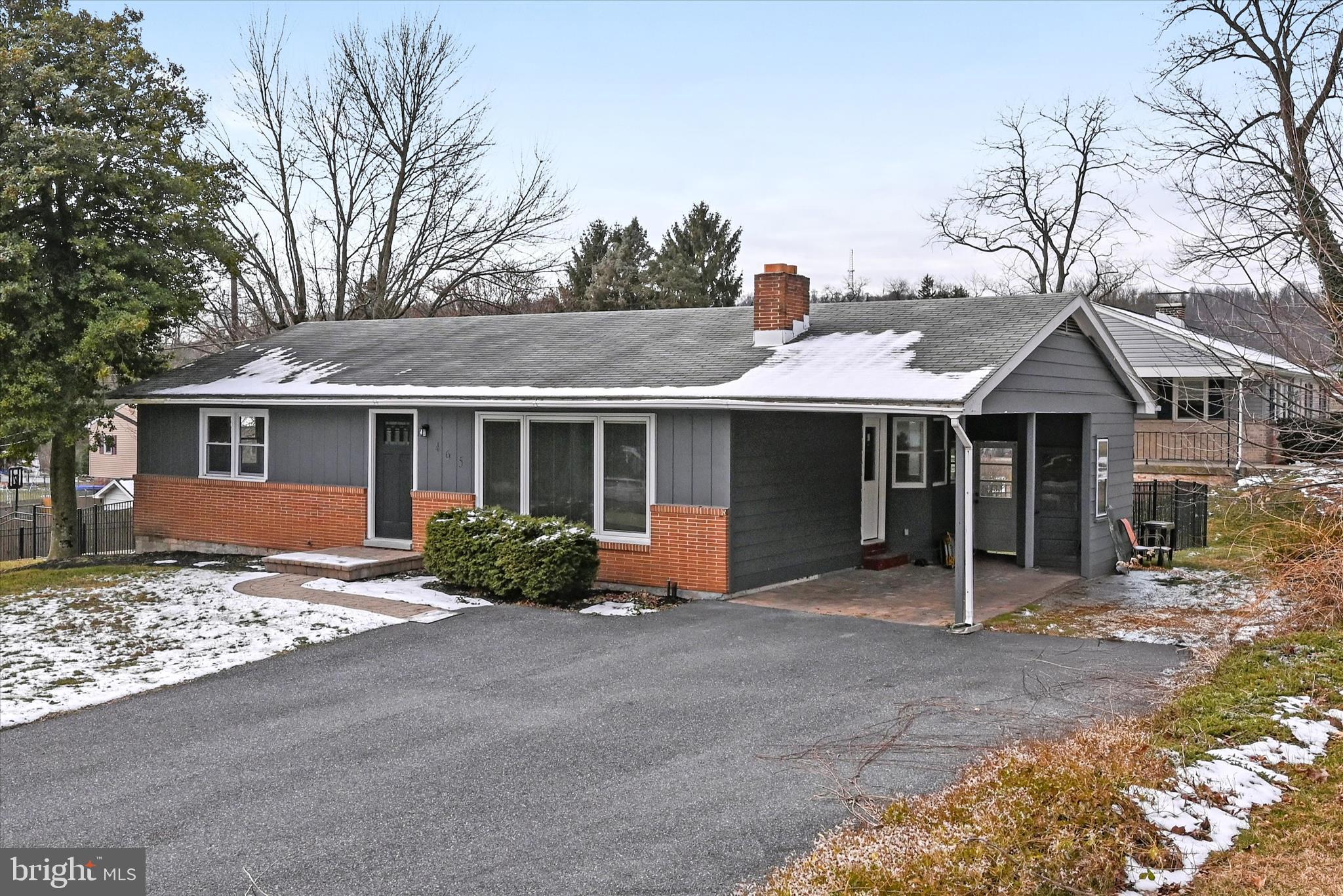 465 Pleasant View Road New Cumberland, PA 17070 - Photo 3 of 31 a front view of a house with garden