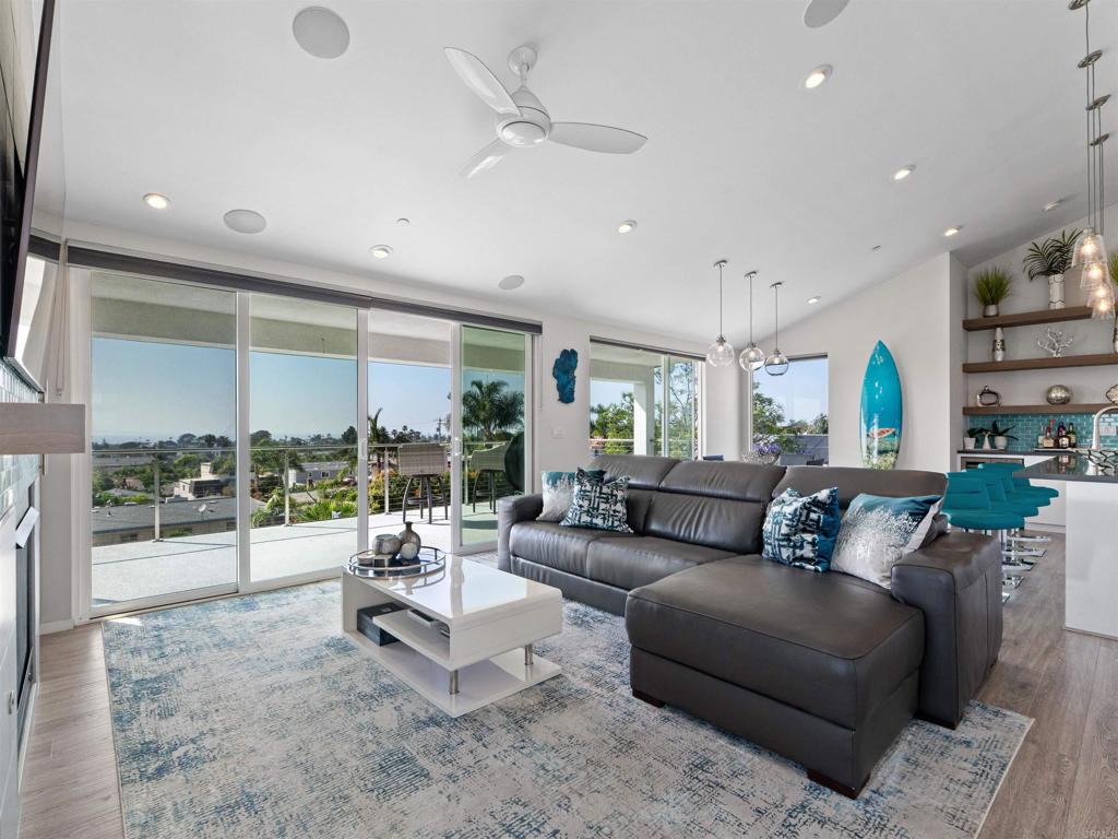 1044 Arcadia Road Encinitas, CA 92024 - Photo 13 of 54
