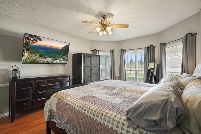 a view of outdoor space yard and patio