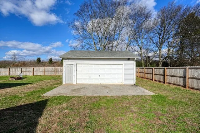 $415,000 | 321 Hardwood Ridge Lane, Adairsville, GA 30103