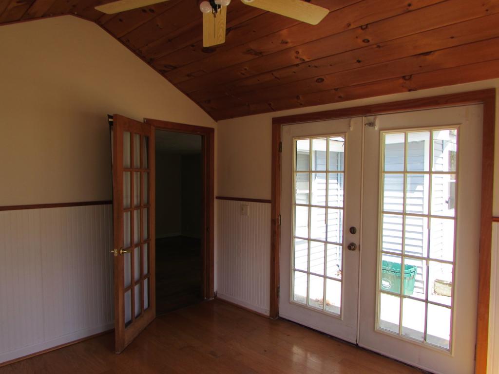 35 Lawrence Street Concord, NH 03301 - Photo 7 of 13 Gallery Image 7