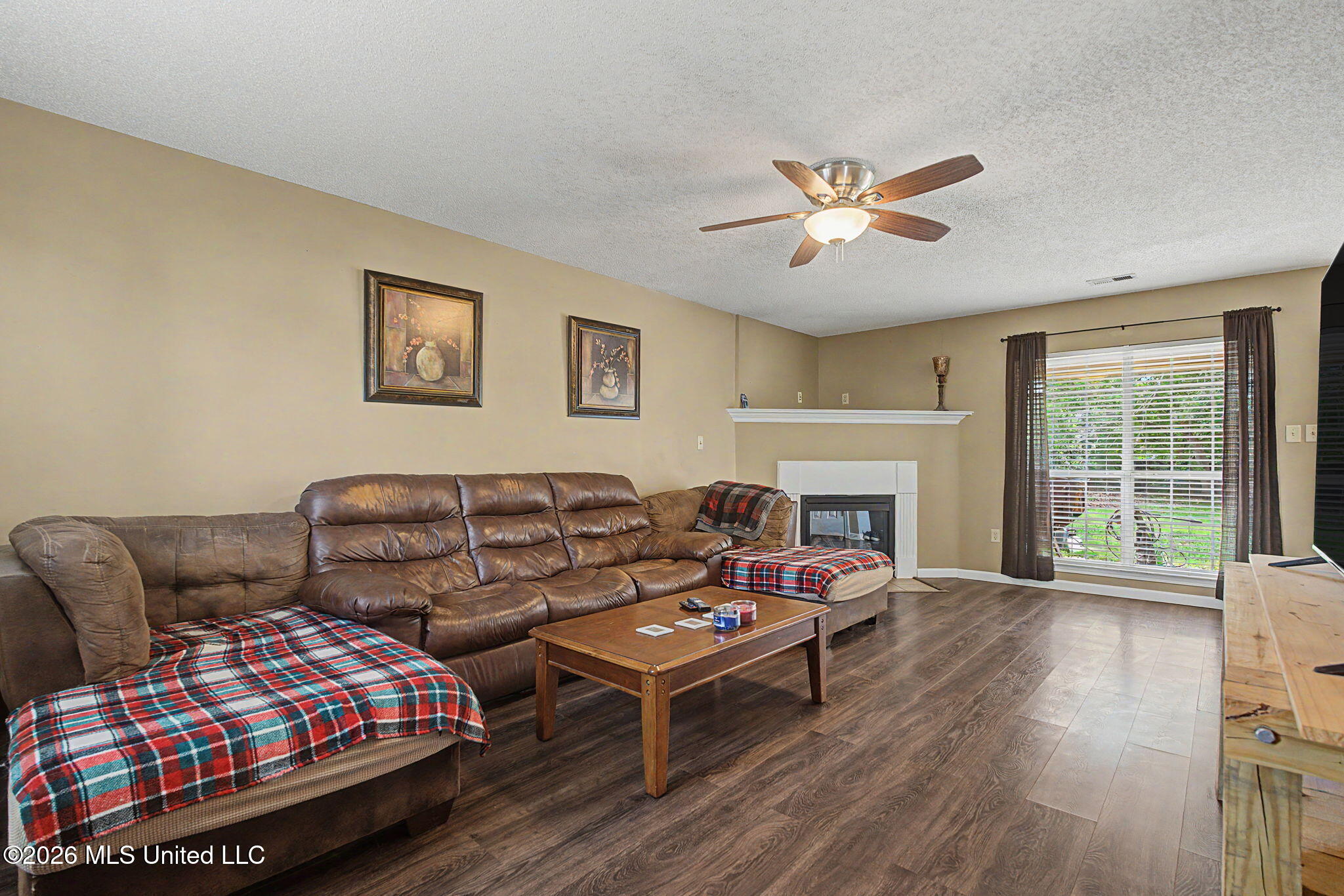 7392 Wendy Way Walls, MS 38680 - Photo 4 of 32 6-web-or-mls-7392 Wendy Way-5