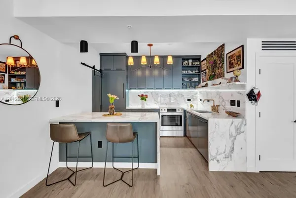 $7,400 | 1 Century Lane, Unit 402, Miami Beach, FL 33139
