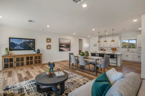 $640,000 | 7939 North Red Lake Road, Williams, AZ 86046