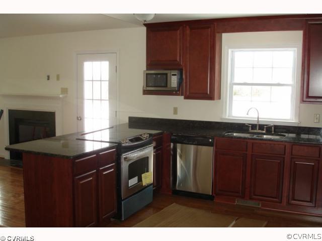 36 Hatcher Road Powhatan, VA 23139 - Photo 3 of 11 Kitchen