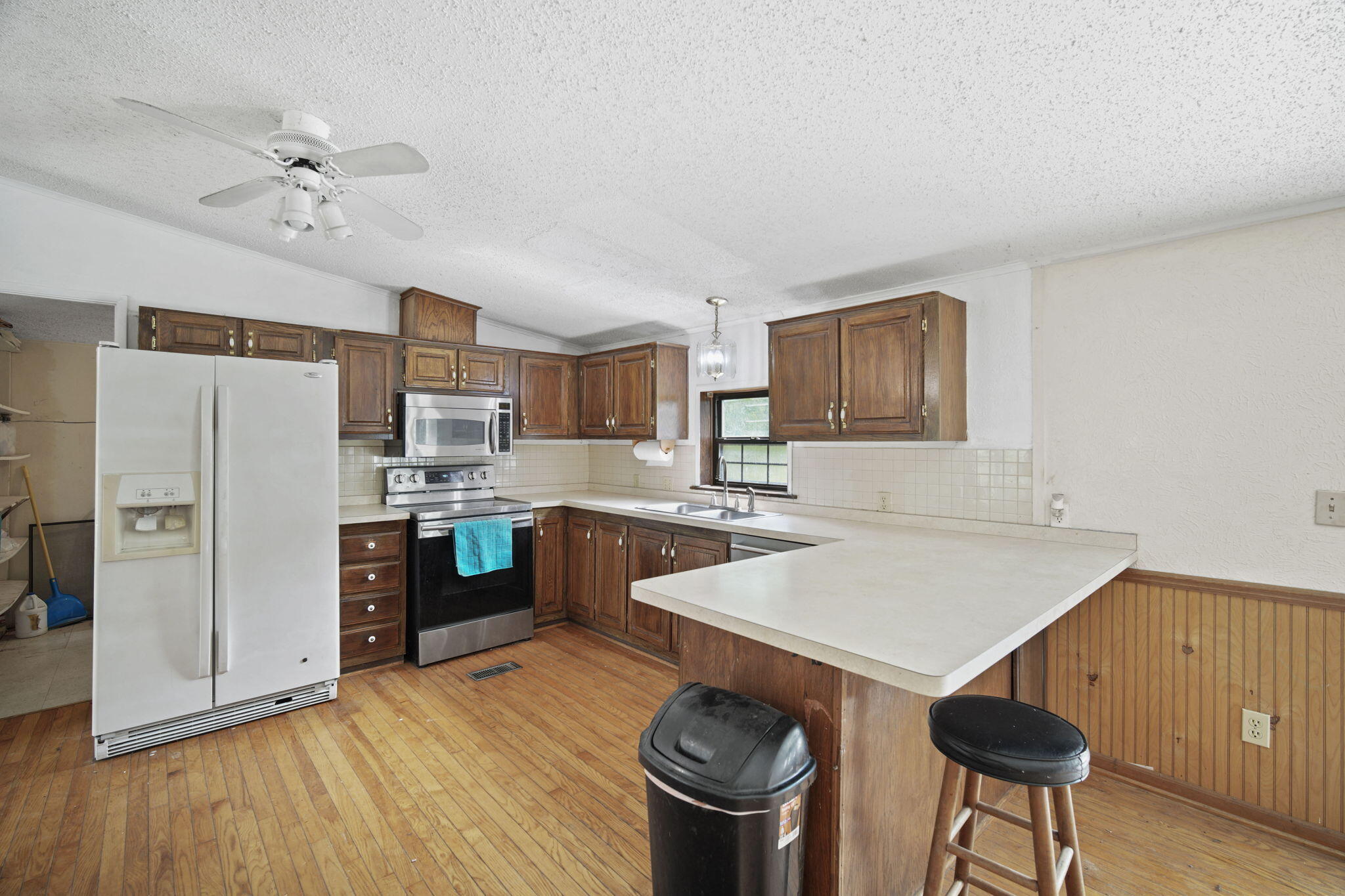4390 Springbrook Road Jackson, MI 49201 - Photo 16 of 42 16