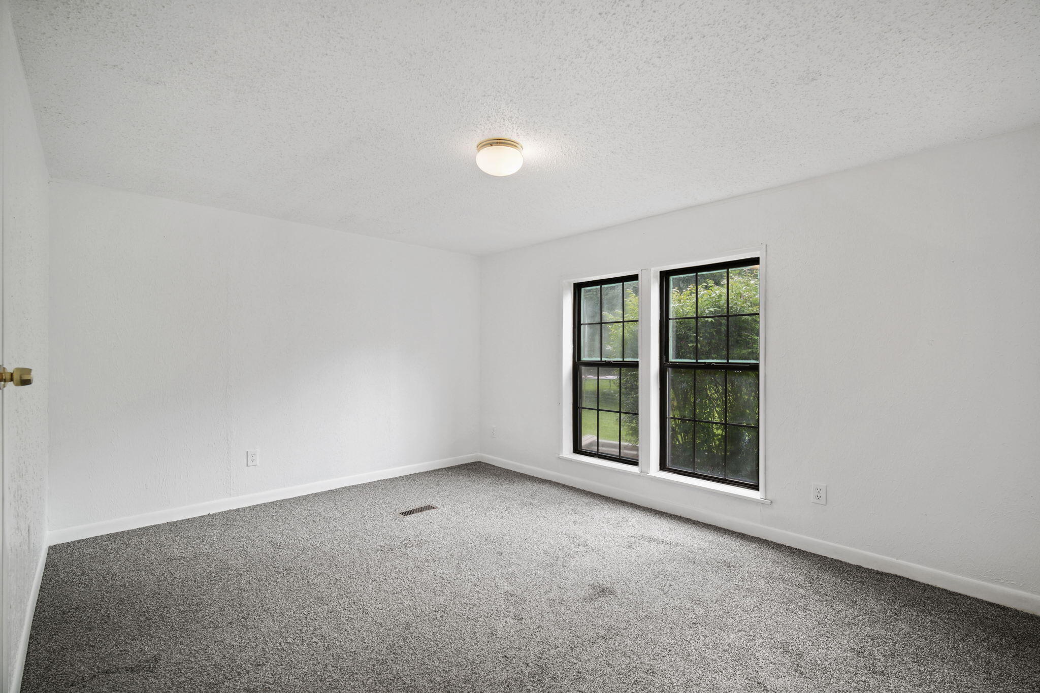 4390 Springbrook Road Jackson, MI 49201 - Photo 26 of 42 26