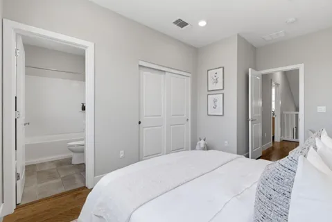 $1,598,000 | 107 Infinity Way, Mountain View, CA 94043