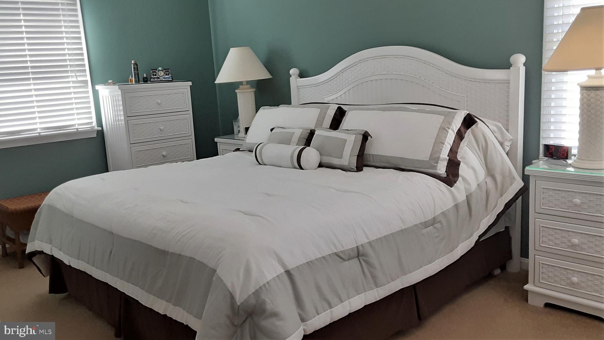 192 Pine Tree Road Ocean City, MD 21842 - Photo 33 of 66 Master bedroom