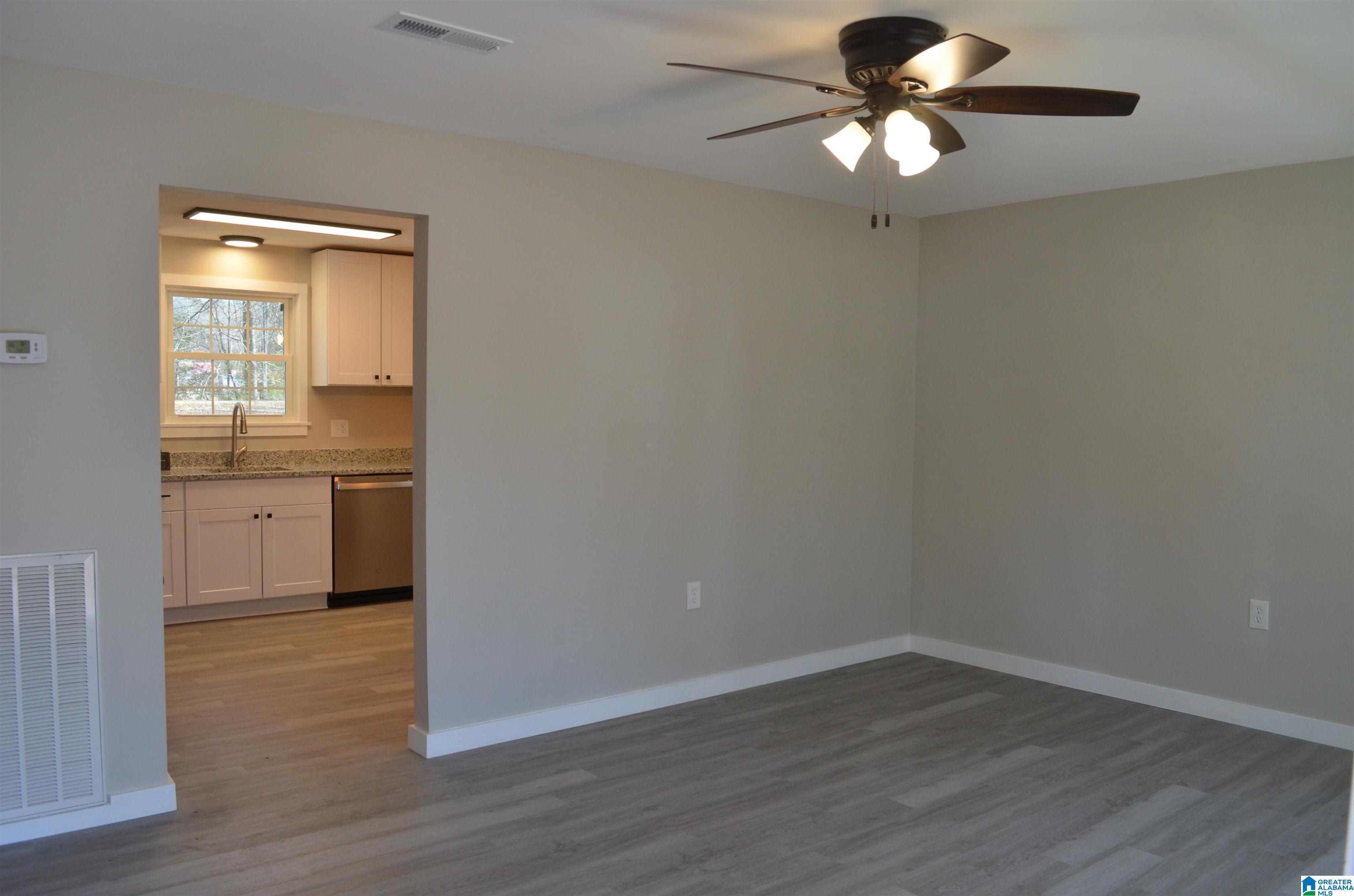 90 Oak Drive Jasper, AL 35501 - Photo 5 of 23