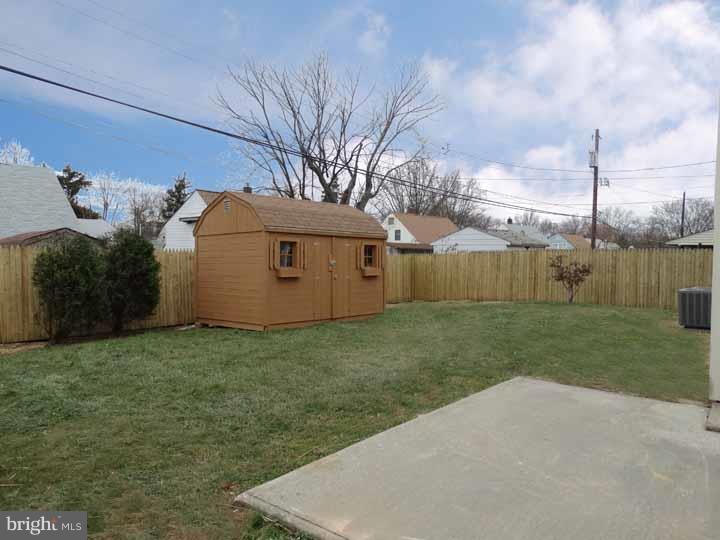 39 Woodbine Road Levittown, PA 19057 - Photo 22 of 22 Gallery Image 22