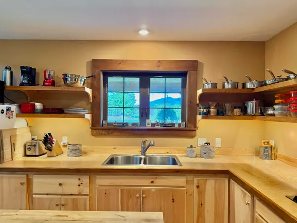 $424,900 | 71 Grouse Lane, Weathersfield, VT 05151