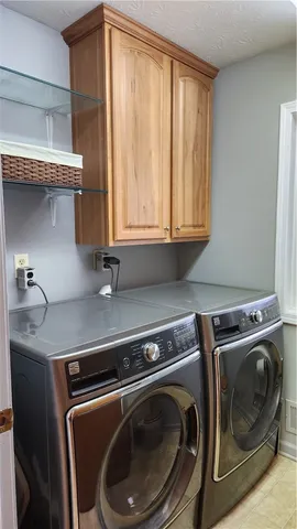 $299,900 | 2071 Stonehedge Drive, Ontario, NY 14519