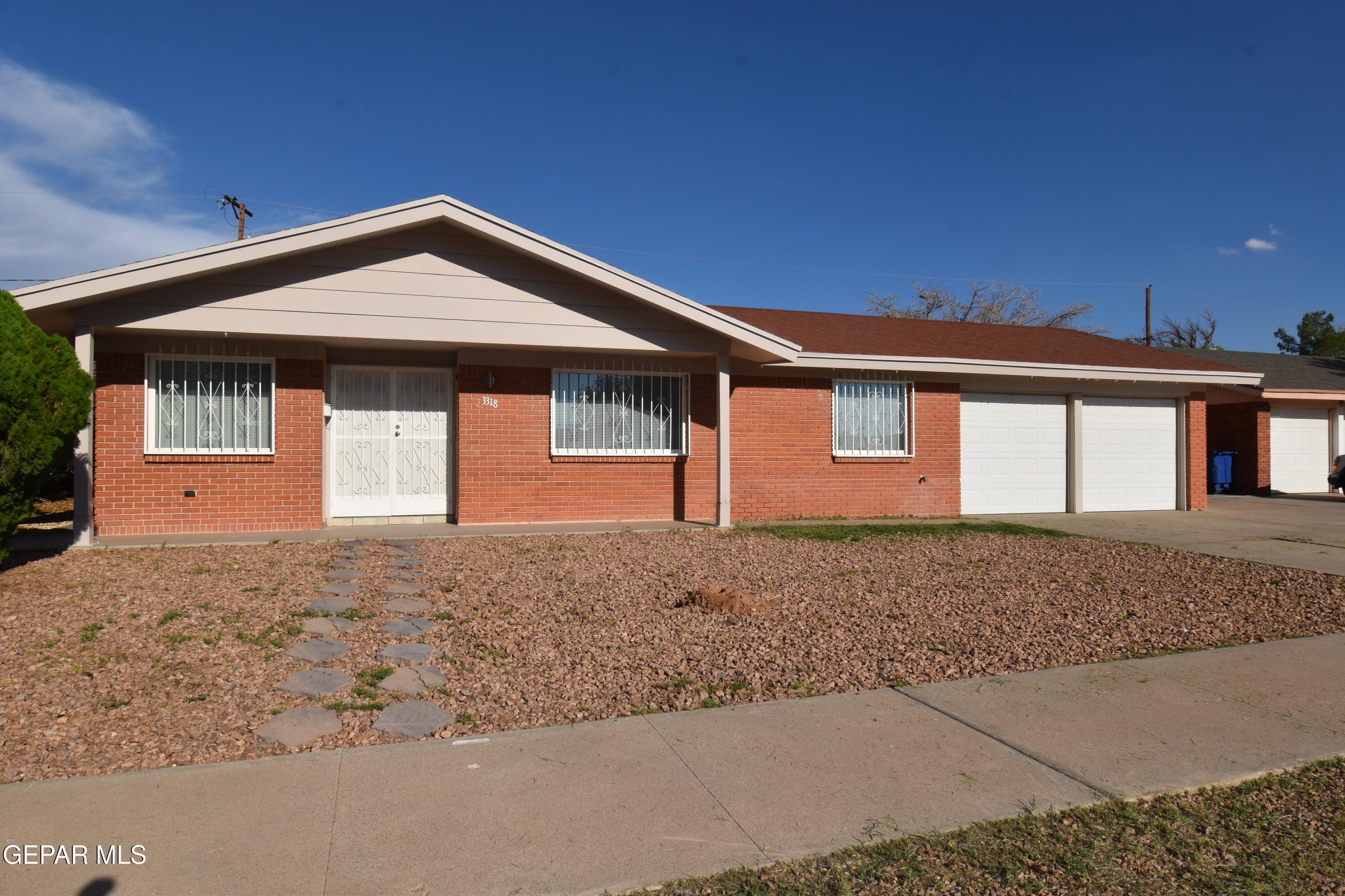 3318 Limerick Road El Paso, TX 79925 - Photo 3 of 29 DSC_0468