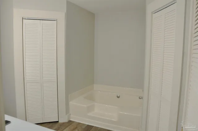 $275,000 | 6623 Ridge Crest Drive, Milton, FL 32570