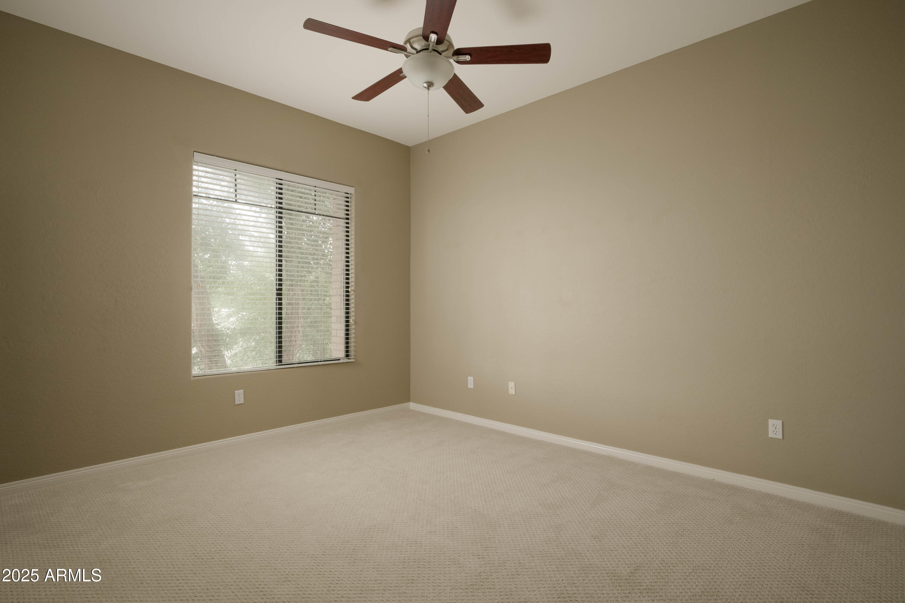 2989 North 44th Street, Unit 2007 Phoenix, AZ 85018 - Photo 16 of 29 Primary Bedroom 3