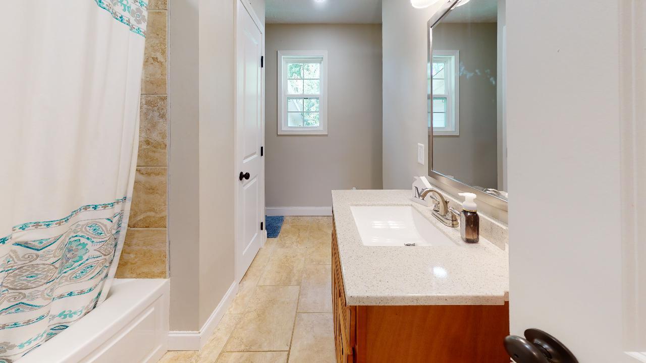 168 Hodge Road Rutledge, TN 37861 - Photo 24 of 63 168-Hodge-Dr-Bathroom