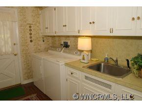 1815 Camp Branch Road Waynesville, NC 28786 - Photo 11 of 24 Gallery Image 11